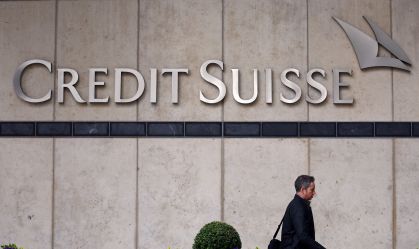 Ações de bancos se estabilizam após resgate do Credit Suisse