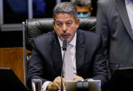 Reforma tributária é prioridade para Câmara no 1º semestre deste ano, diz Lira