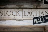 Bolsas em Wall Street sobem após saída de Biden e recuperação de ações de tecnologia