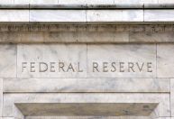 Inflação dos EUA tem se mostrado muito mais “teimosa” do que muitos imaginavam, diz dirigente do Fed