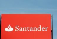 Santander Brasil registra lucro 75% maior no 4º tri