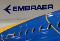 Embraer tem prejuízo líquido menor no 1º trimestre
