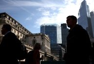 BC britânico sobe juros em 0,5 ponto percentual, a 5%, aperto maior que esperado
