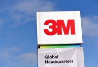 3M supera projeção de lucro, mas alerta sobre impacto tarifário