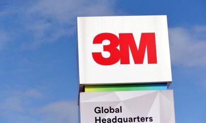 3M supera projeção de lucro, mas alerta sobre impacto tarifário