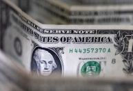 A 15 dias da eleição, dólar paralelo bate recorde na Argentina com tensão eleitoral; governo tenta conter disparada