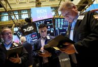 S&P 500 e Nasdaq sobem com ações de fabricantes de chips e empresas de energia