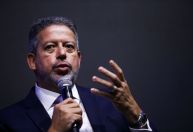 “Nossa prioridade agora é a vida”, diz Lira à CNN sobre Maceió