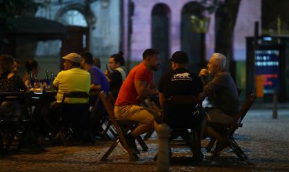 Setor de serviços do Brasil cresce 0,1% em maio, mostra IBGE