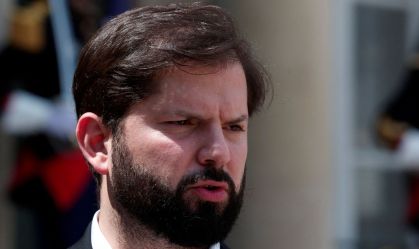Presidente do Chile viaja para região afetada por incêndios que já mataram 51