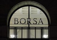 Ouro fecha em queda com payroll acima do esperado e dólar forte