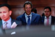 Haddad se reúne com ministros no Planalto para falar de Orçamento