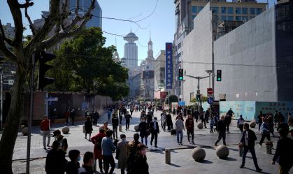Investidores estão mais otimistas com o crescimento global, mas setor imobiliário chinês ainda preocupa