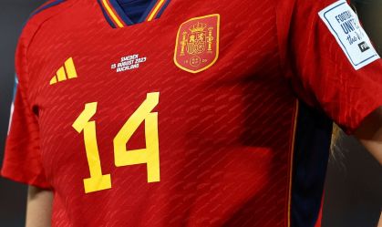 Nike e Adidas esperam aumento multimilionário de vendas após a final da Copa do Mundo Feminina