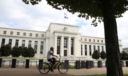 Bessent vai se reunir com candidatos ao Fed perto de 1º de setembro