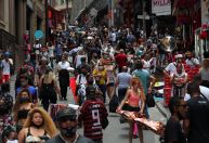 Vendas no varejo sobem 0,8% em março e atingem maior patamar histórico