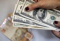 Real é moeda que mais desvaloriza no ano e impacto é sentido na inflação, apontam especialistas