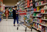Walmart, Costco e outros supermercados estão repensando o uso de caixas de autoatendimento