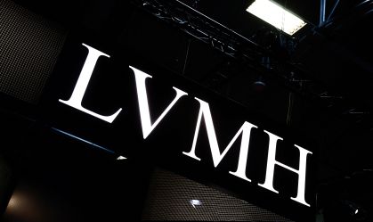 LVMH tem receita de 23,93 bi de euros no 4º tri e supera previsão