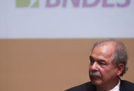 BNDES vai mobilizar 83% do dinheiro de plano bilionário do governo Lula para a indústria