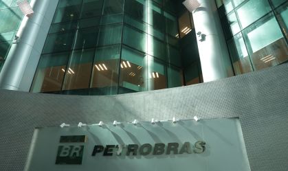 Petrobras informa que vai pagar R$ 17,5 bi em dividendos e JCP aos acionistas