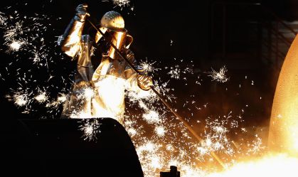 UE propõe reduzir importações de aço em 15% diante de tarifas dos EUA