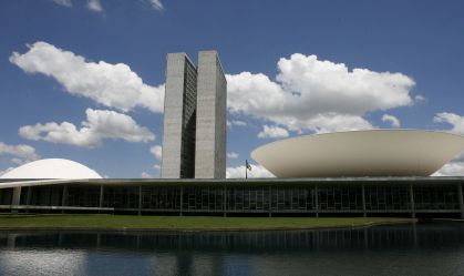 Sem acordo, Congresso prepara derrubada do veto à desoneração da folha; governo fala em judicializar