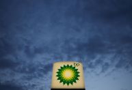 BP lucra menos que o esperado e corta recompra a US$ 750 milhões