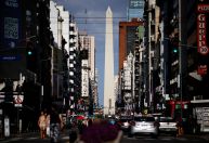 Argentina autoriza emissão de US$ 2,5 bilhões de dívida pública para cumprir negociações de curto prazo