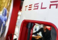 Vendas trimestrais da Tesla decepcionam e caem pela 1ª vez desde a pandemia