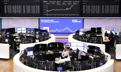 Índice da Europa fecha em novo recorde, mas papéis do banco espanhol atingem menor nível em dois meses