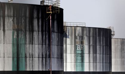 Petrobras perde quase R$ 50 bi em valor de mercado após anúncio de troca de CEO