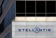 Stellantis expande operações com 1,5 mil novas contratações no Brasil