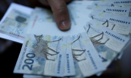 Mecanismos da reforma tributária fomentam combate à desigualdade, apontam especialistas