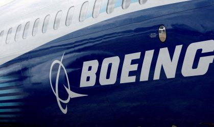 Ações da Boeing caem 7,5% no pré-mercado dos EUA após acidente na Índia