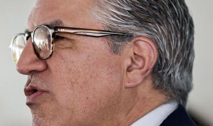 Dias após assumir Saúde, Padilha articula votação de projetos no Congresso