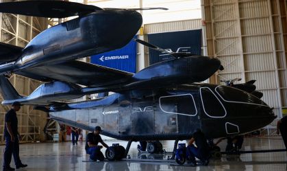Fabricante da Embraer lança protótipo de táxi voador