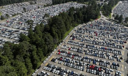 Produção industrial avança em 6 de 15 em abril ante março, indica IBGE