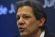 Inadimplência é resolvida com queda dos juros, diz Haddad