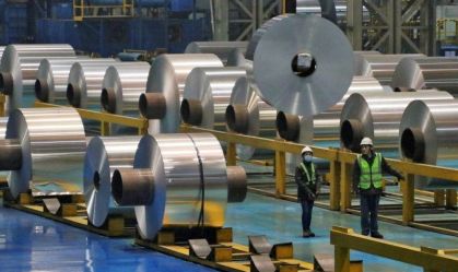 Exportações de aço e automóveis para os EUA crescem no 1º tri de 2025