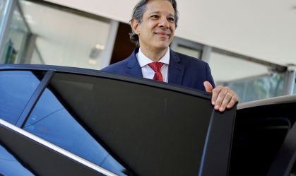Em NY, Haddad afirma que Brasil está prestes a recuperar grau de investimento