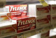 Fabricante do Tylenol cai 7% após relatório negativo do governo Trump