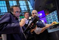 Wall Street fecha estável com investidores de olho em inflação e Trump