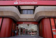Santander Brasil mantém visão de crescimento menor do crédito este ano