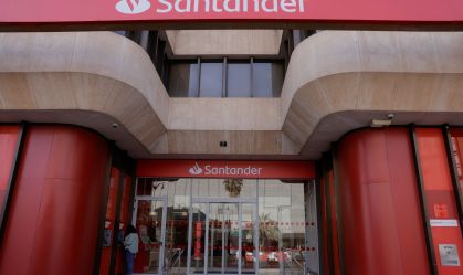 Santander Brasil mantém visão de crescimento menor do crédito este ano