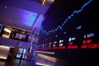 Bancos voltam a cair e somam perdas de R$ 47 bi com temor de Magnitsky