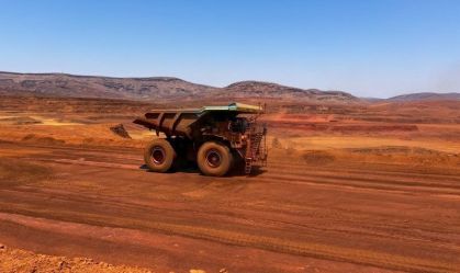Minério de ferro sobe com esperanças renovadas de melhora na demanda da China