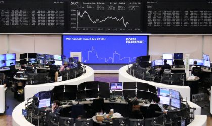Ações europeias operam mistas após desaceleração do impulso pelo estímulo da China