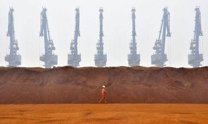 Minério de ferro sobe em meio à esperança de negociações entre EUA e China