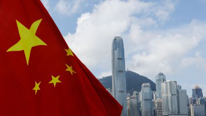 Bandeira da China no distrito financeiro de Hong Kong
